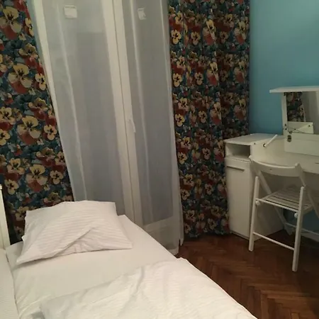 Hostel Four Seasons Lviv