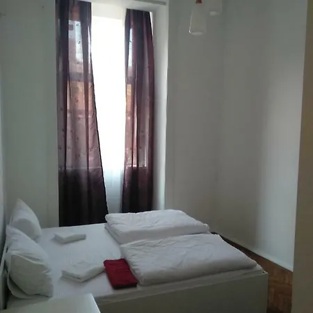 Four Seasons Hostel